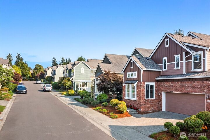 Property Photo:  13047 NE 138th Place  WA 98034 