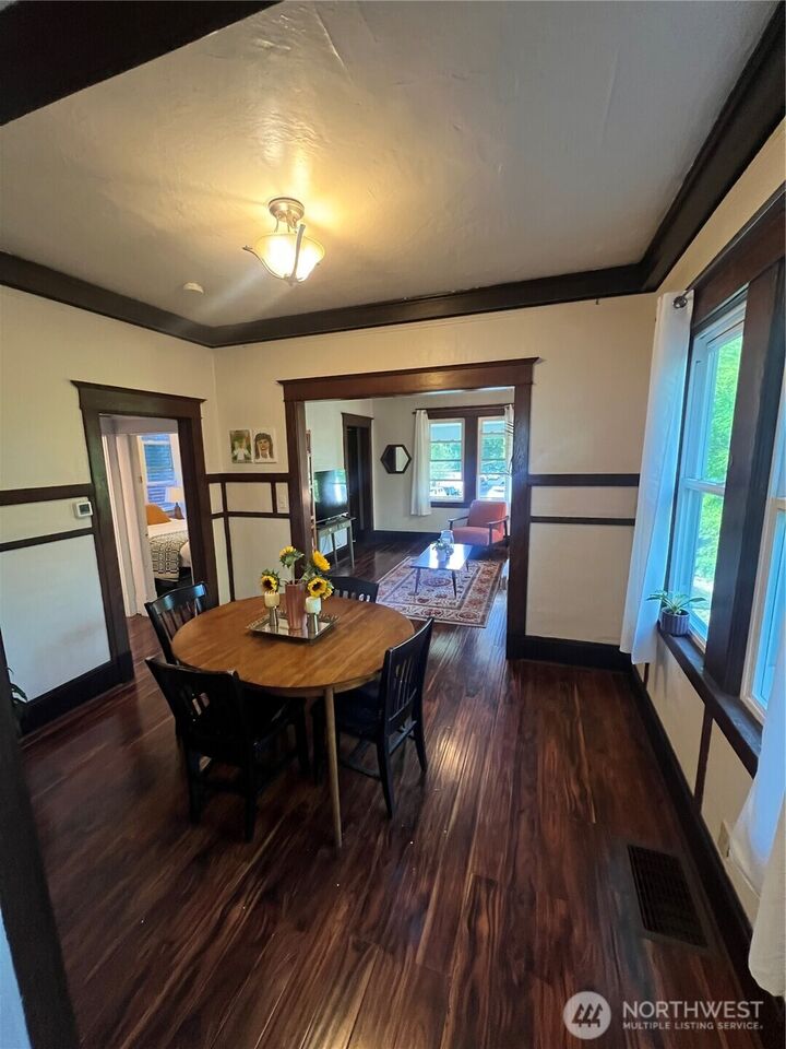 Property Photo:  422 NW 73rd Street  WA 98107 