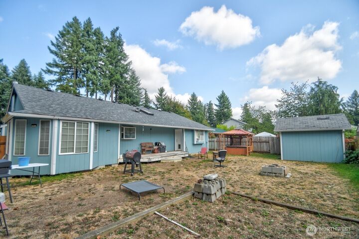 Property Photo: 17619 153rd Way SE WA 98597