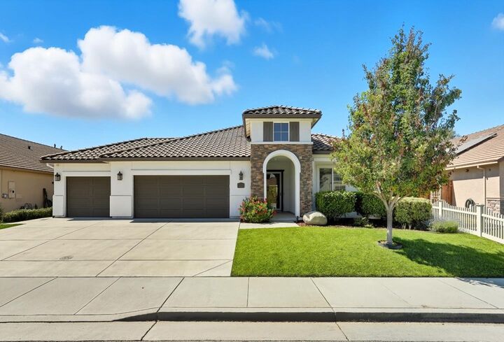 Property Photo:  1900 Monte Vista Drive  CA 95023 