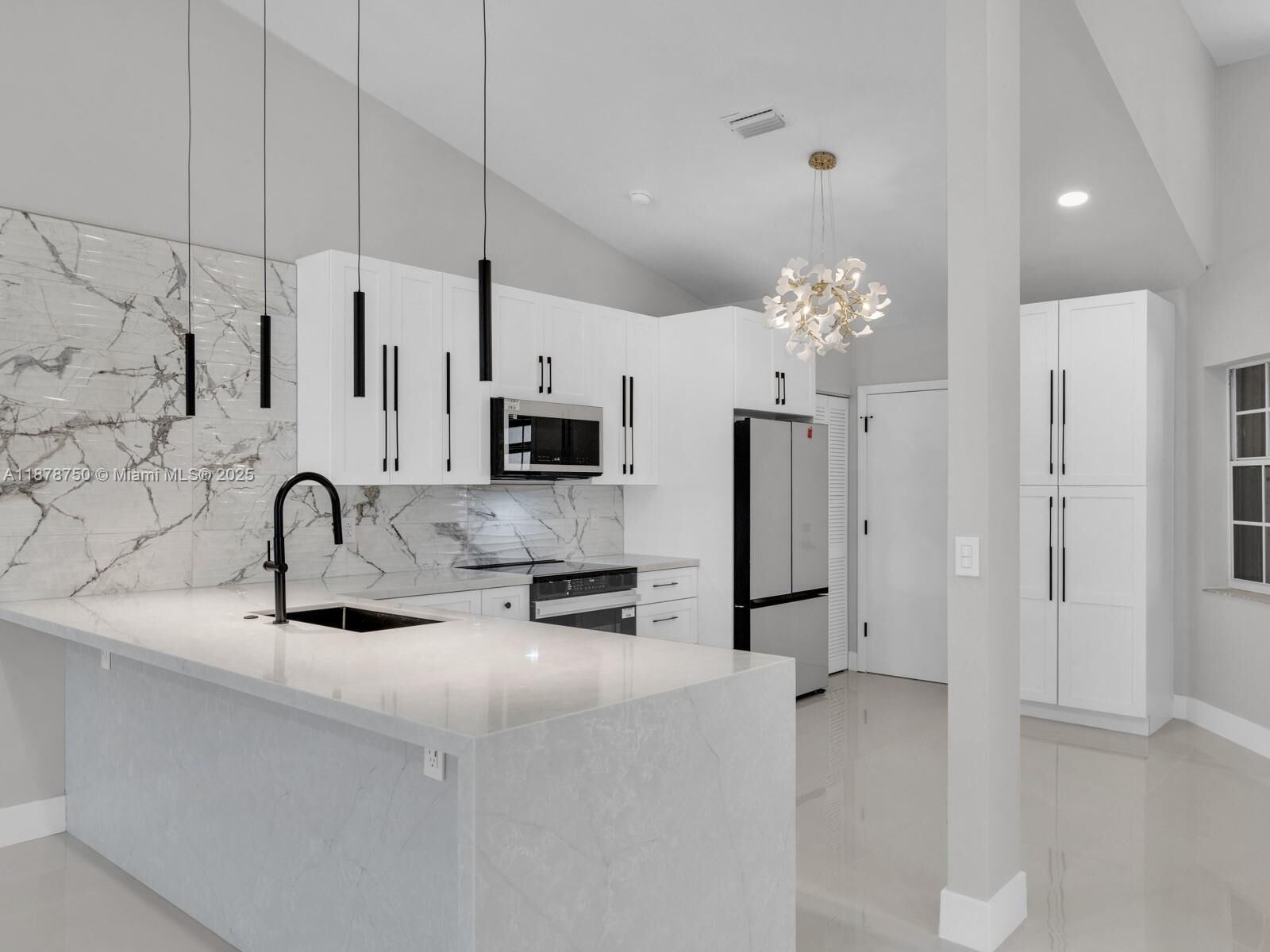 Property Photo:  7889 Lake Sands Dr  FL 33446 