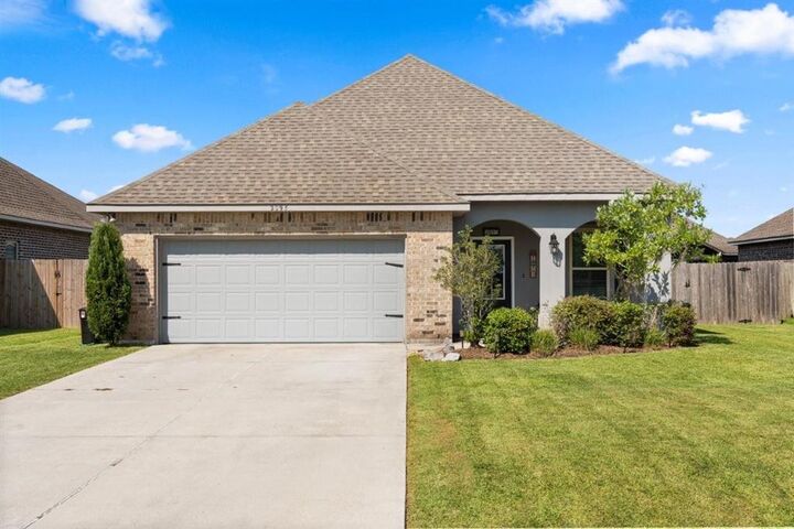 2095 Orleans Drive  Lake Charles LA 70611 photo