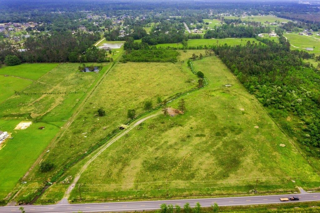 Property Photo: 0 W Dave Dugas Road W LA 70665