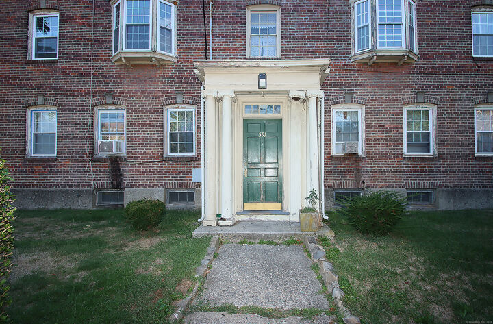 Property Photo:  591 Wilmot Avenue 2  CT 06607 