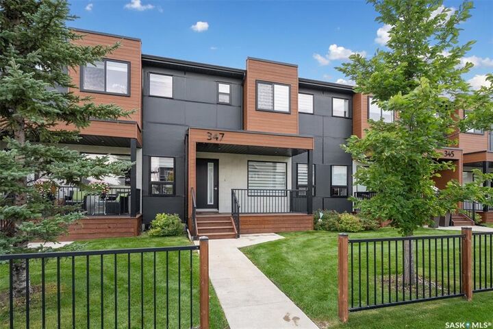 Property Photo:  347 Rajput Way  SK S7W 0W3 