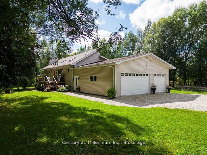 Photo de la propriété: 727302 22 C Side Road ON N0H 1N0