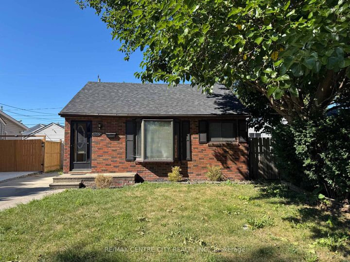 1709 Cadillac Street  Windsor ON N8Y 2V7 photo