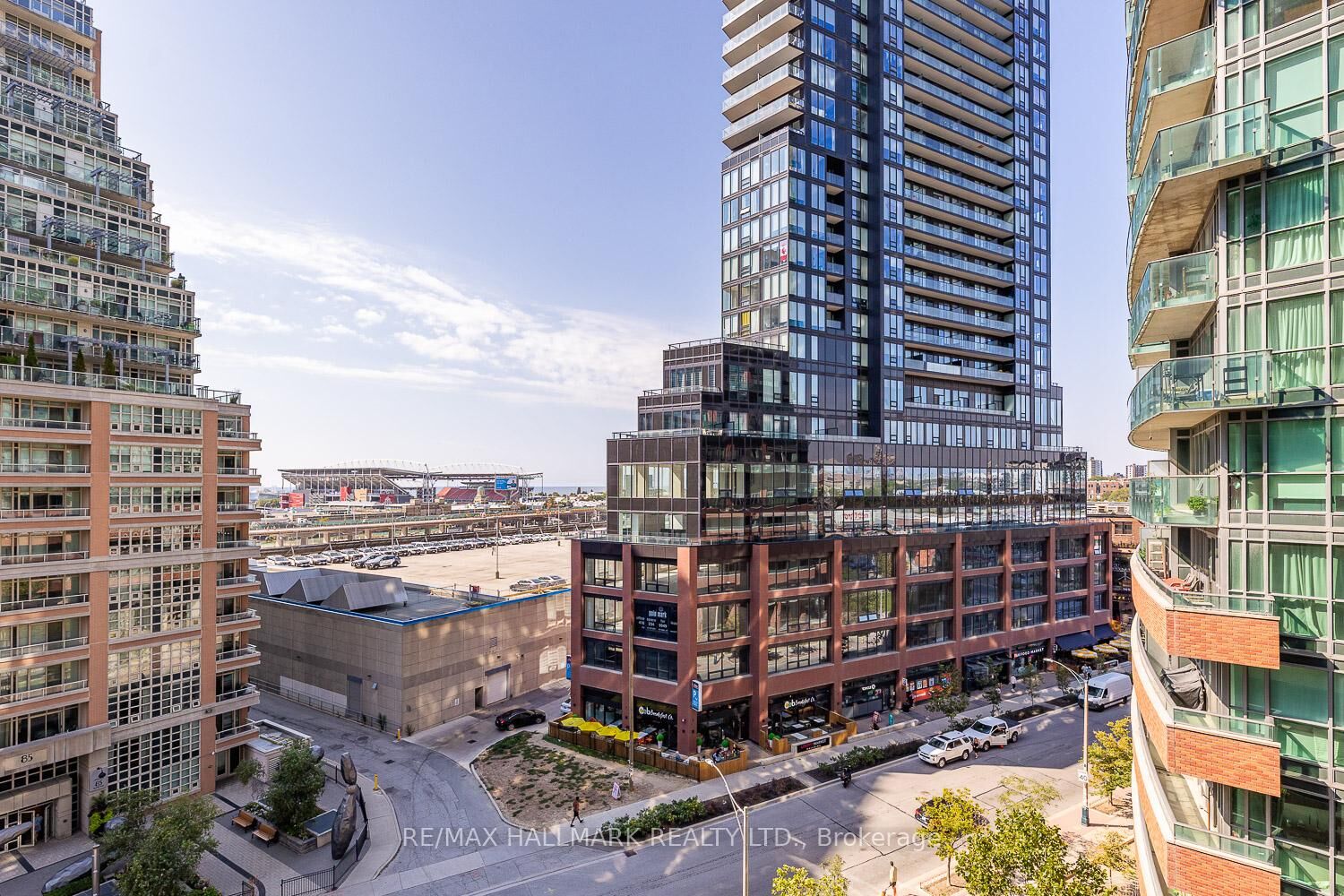 Photo de la propriété:  69 Lynn Williams Street 709  ON M6K 3R7 