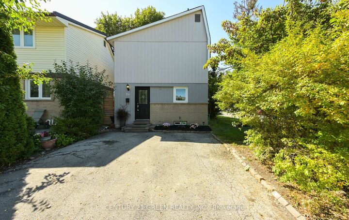 Photo de la propriété:  1 Greenarrow Court  ON L6S 2K1 