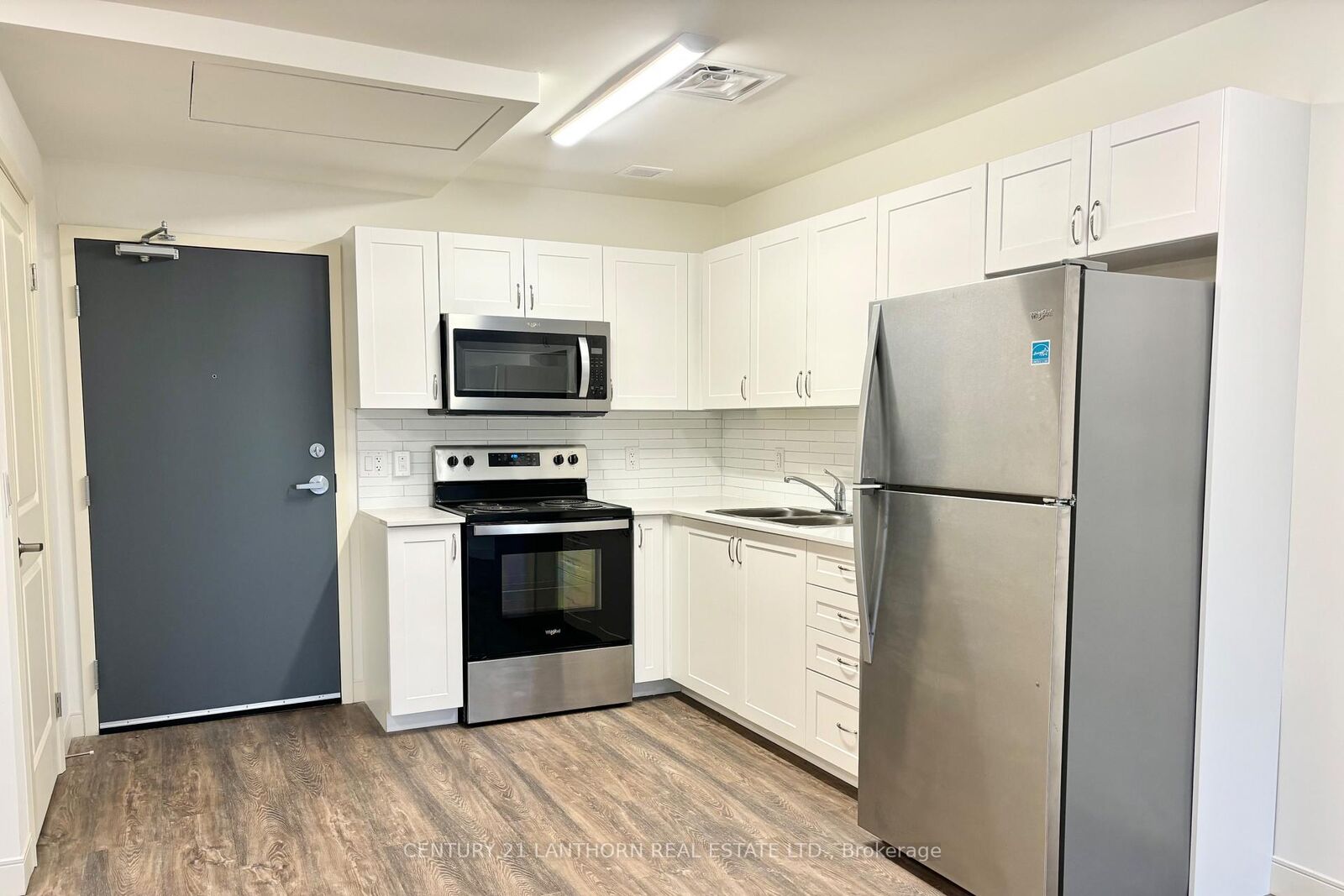 Photo de la propriété:  135 Station Street S 218  ON K8N 2S9