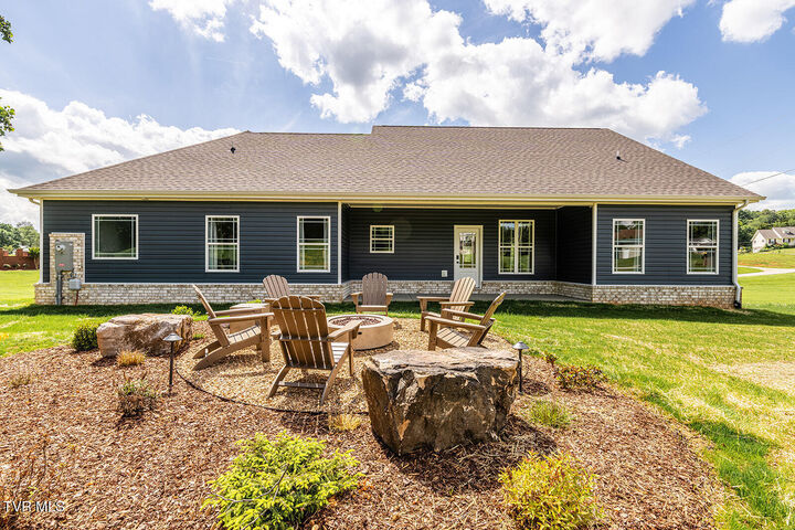 Property Photo: 495 Harlan Street TN 37745