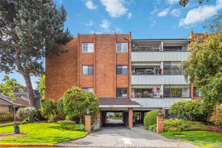 853 Selkirk Ave 307  Esquimalt BC V9A 2T7 photo