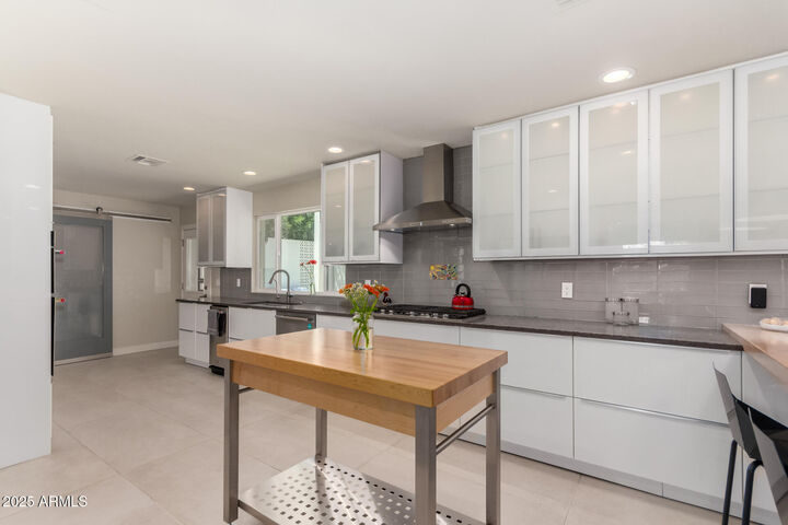 Property Photo: 1416 W Orchid Lane AZ 85021