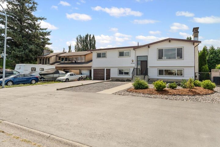 Photo de la propriété: 45500 Concord Avenue BC V2R 2N7