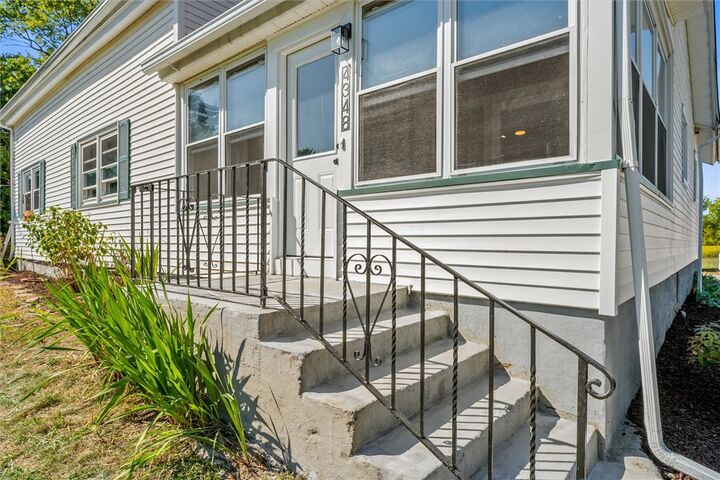 Property Photo:  4348 Hulberton Road  NY 14470 