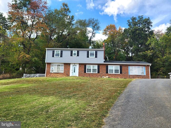 609 Mountain Street  Enola PA 17025 photo