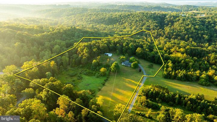 Property Photo:  473 Mahanoy Valley Road  PA 17020 