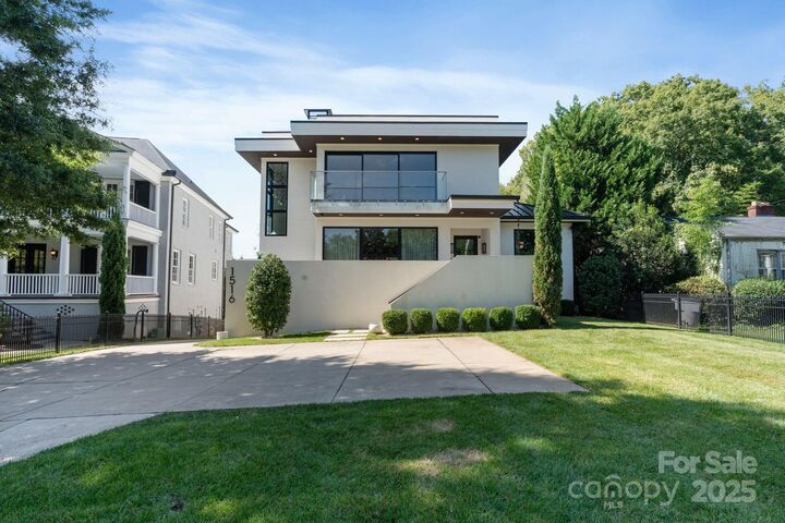 1516 Princeton Avenue  Charlotte NC 28209 photo