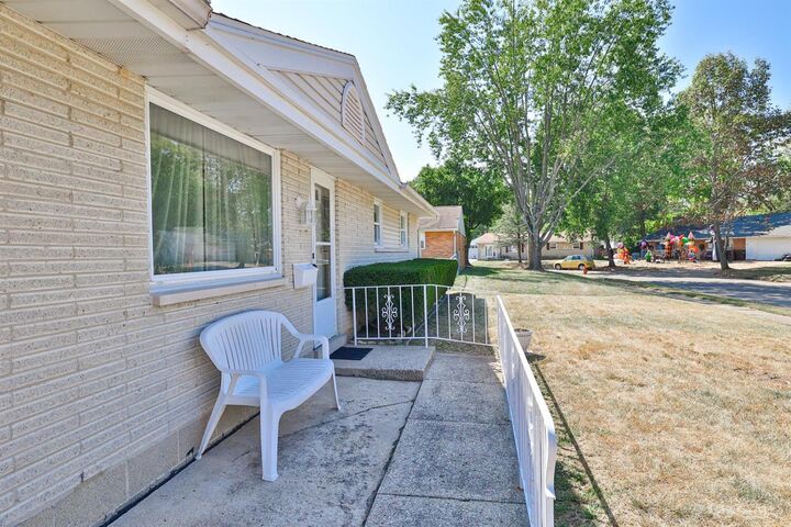 Property Photo:  210 Zimmerman Street  OH 45344