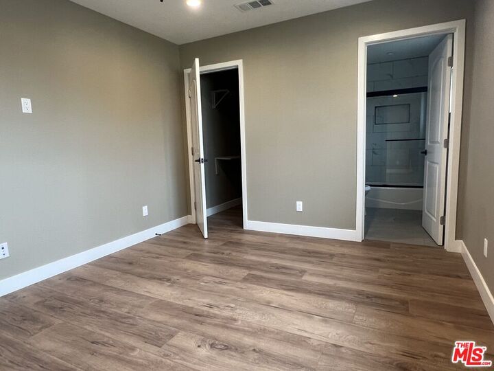 Property Photo:  334 Stepney St  CA 90302 