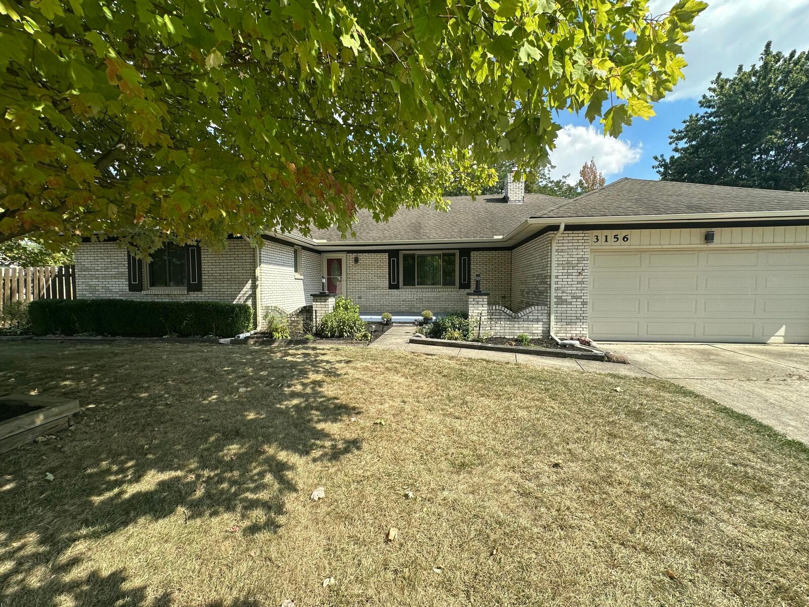 Property Photo:  3156 Hoover Road  OH 43123 