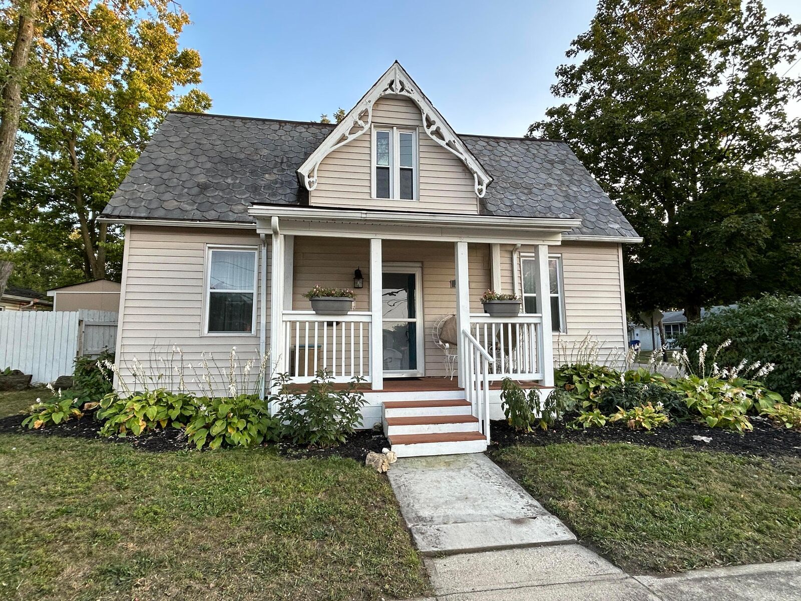 Property Photo: 41 Bernard Avenue OH 43015