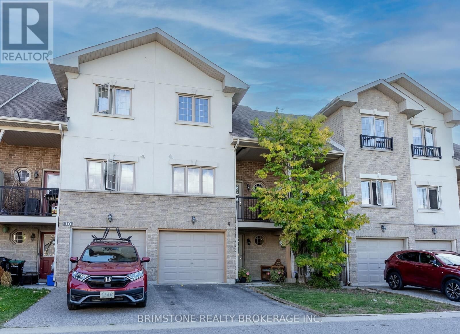 Property Photo:  175 Stanley Street 9  ON L4M 0G2 