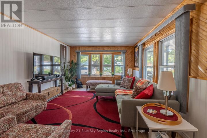 Property Photo:  208 Little Down Lane 12  ON P1B 8G2 