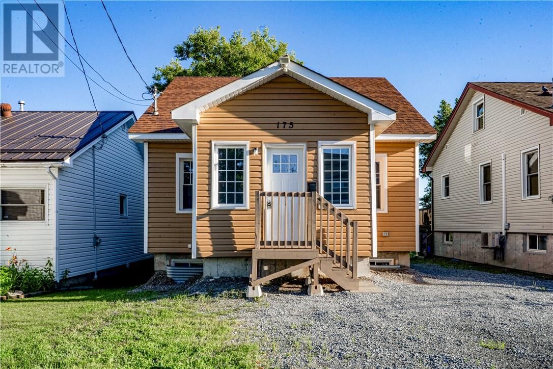 Property Photo:  175 Jean  ON P3C 2R9 
