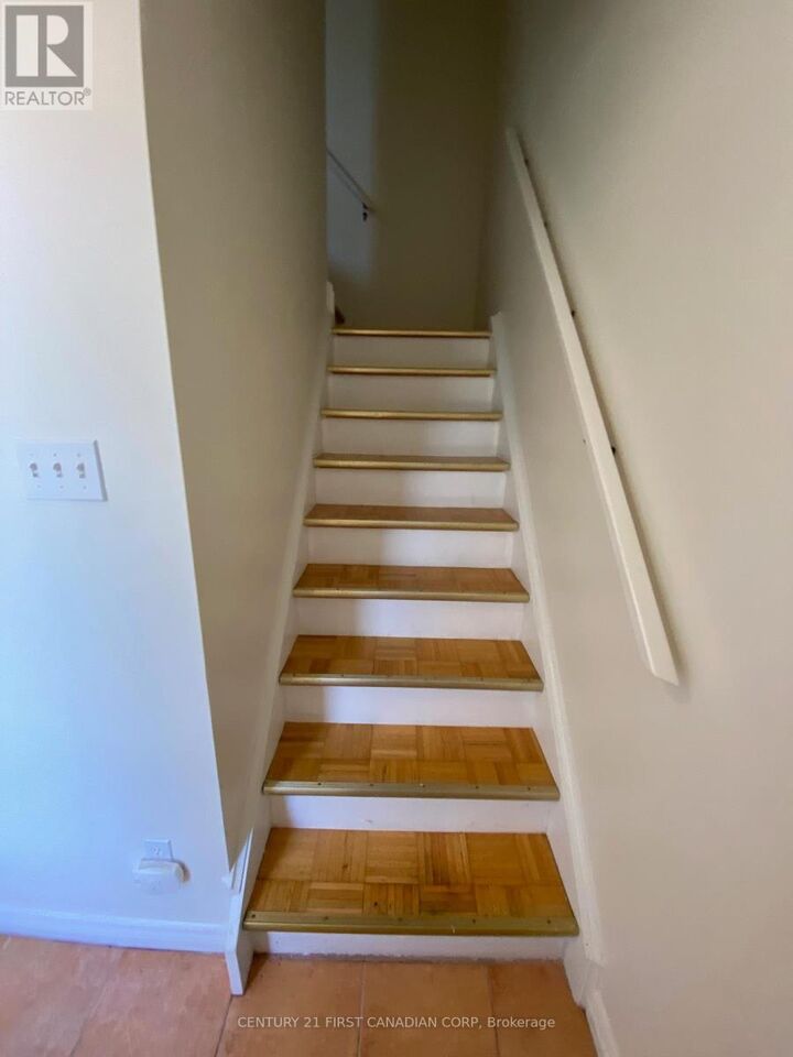 Property Photo:  1401 Wonderland Road North 30  ON N6G 2C2 