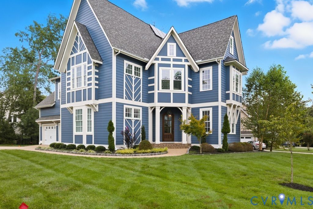 Property Photo: 16200 Mitchells Mill Court VA 23112