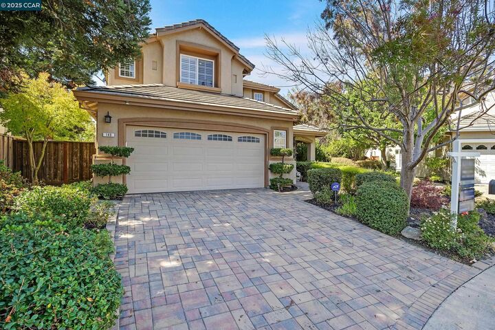 Property Photo:  140 Blackstone Dr  CA 94506 