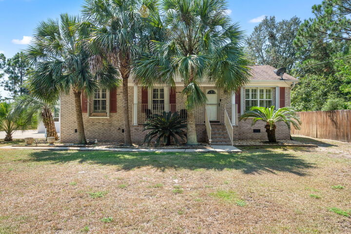 Property Photo:  8365 Calle Mio  FL 32566 
