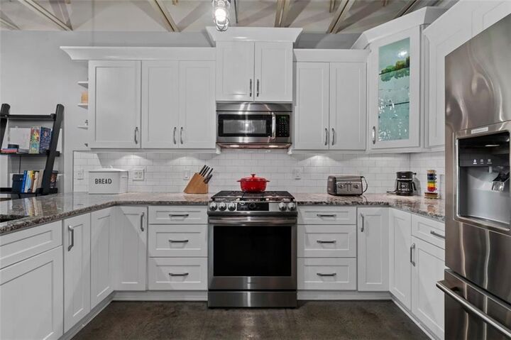 Property Photo:  5200 Peachtree Road 3115  GA 30341 