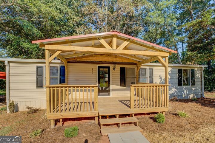 Property Photo:  910 Highway 162  GA 30016 