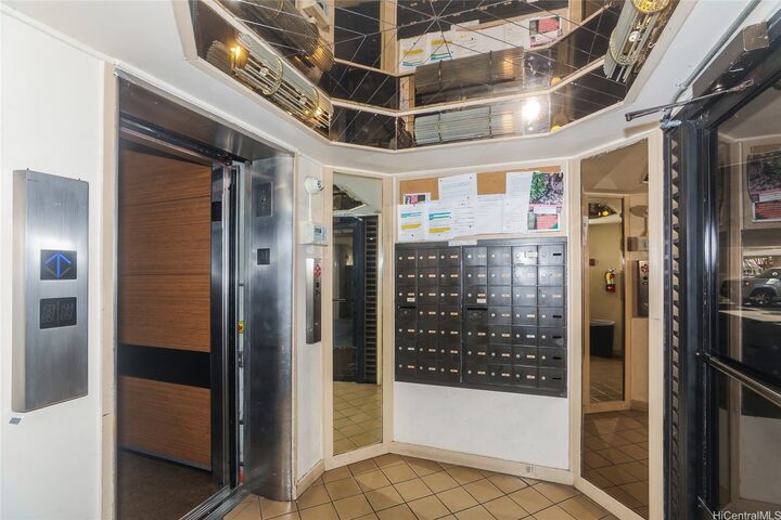 Property Photo:  1655 Kanunu Street 407  HI 96814 