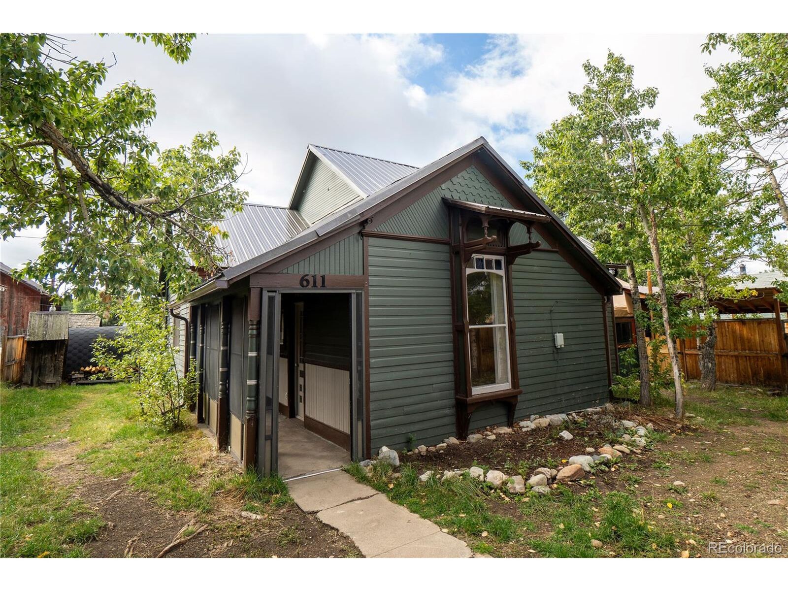 Property Photo:  611 W 2nd St  CO 80461 