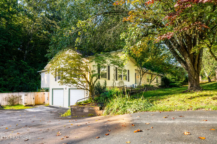 Property Photo:  233 Gum Hollow Rd  TN 37830 