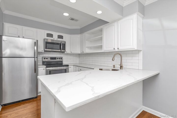 Property Photo: 150 Whalers Cove NY 11702