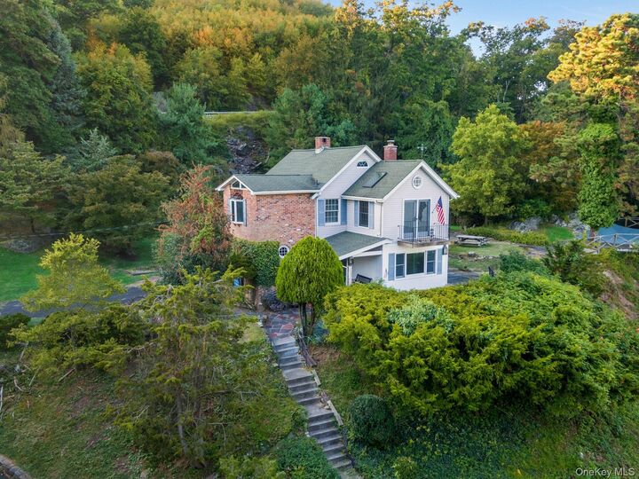 Property Photo:  8 Ayers Road  NY 10986 
