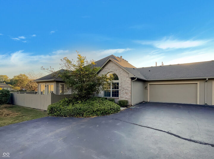 1616 Briarstone Way  Indianapolis IN 46227 photo