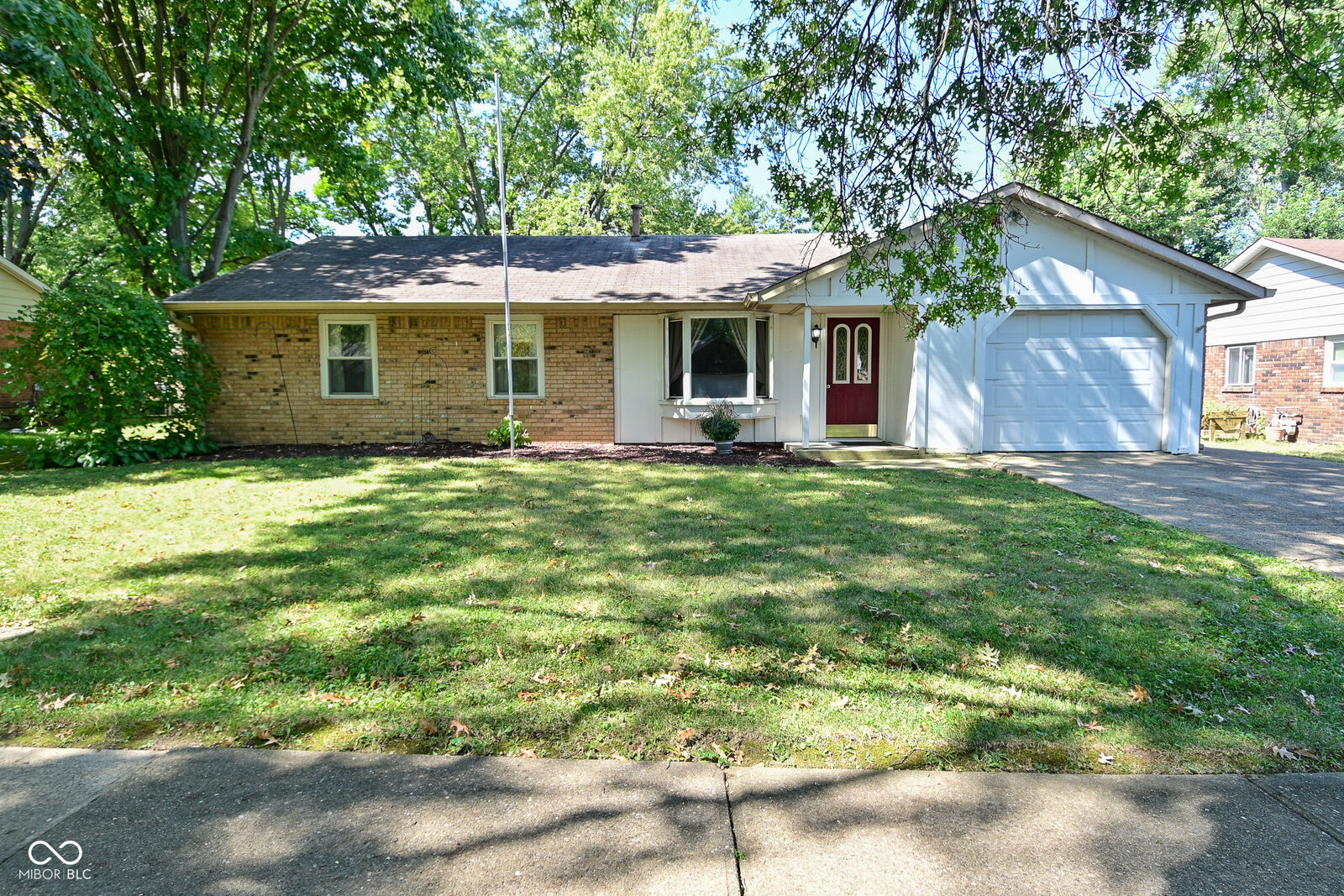 Property Photo: 7624 Miracle Road IN 46237
