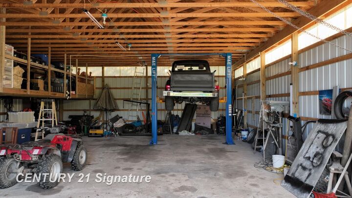 Property Photo: 555 W Levely Road MI 48612