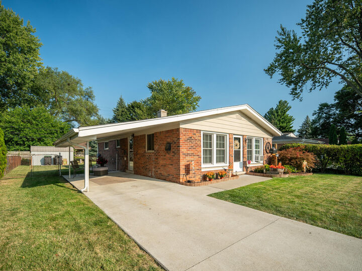Property Photo:  8951 Rackham Street  MI 48180 