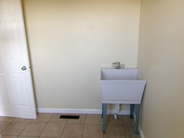 Property Photo:  1141 6th Street  IL 61301 