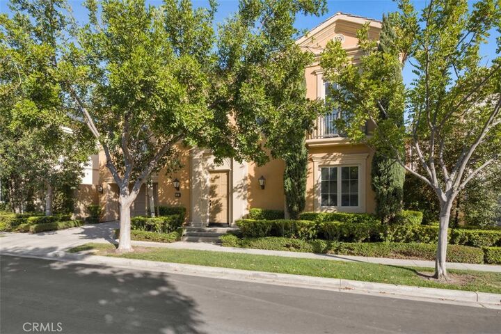 Property Photo:  52 Acorn Glen  CA 92620 