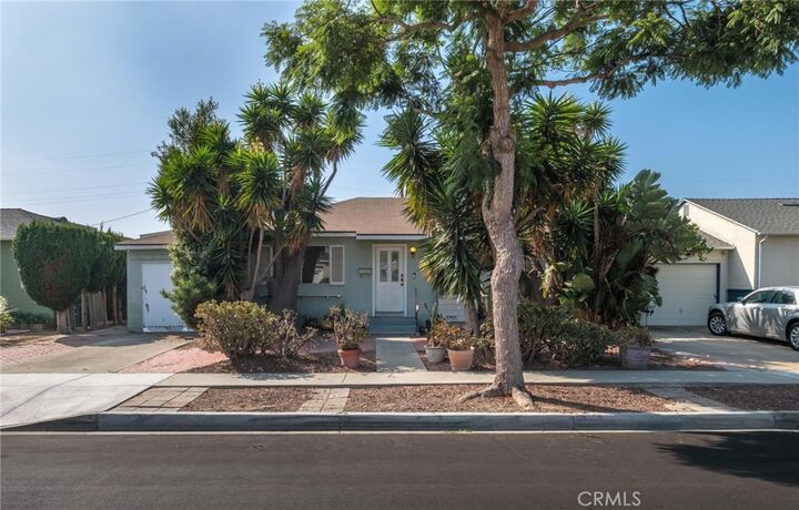 5324 West 121 Street  Hawthorne CA 90250 photo