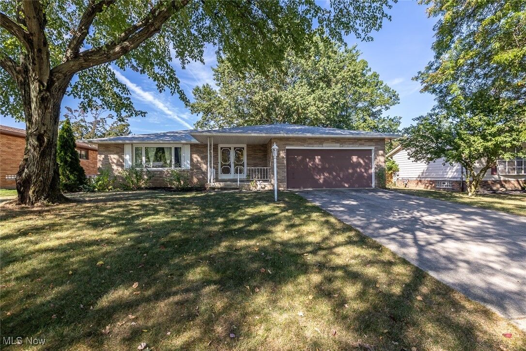 Property Photo: 7728 Klein Drive OH 44130