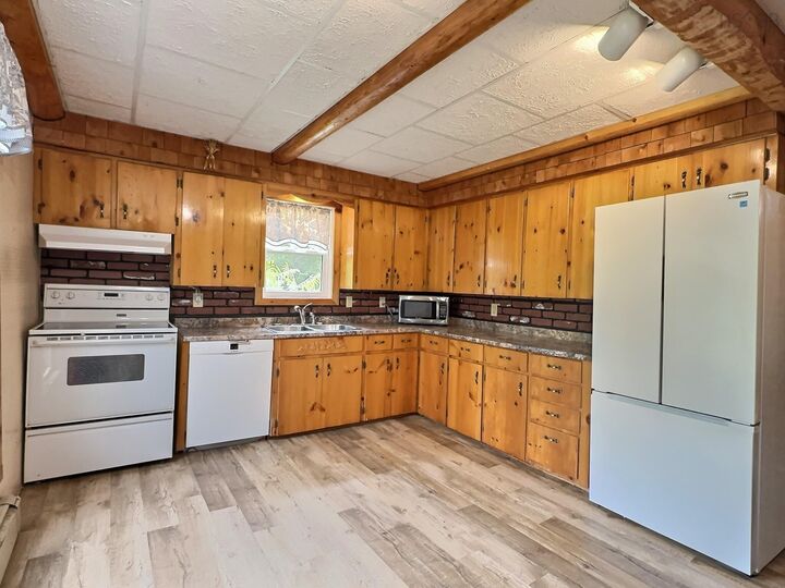 Property Photo:  401 2 Highway  NS B0N 1C0 