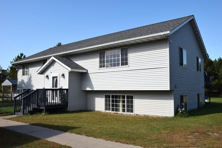 913 Thomas Road SW  Bemidji MN 56601 photo